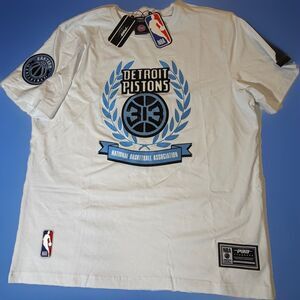 NWT Pro Standard Detroit Pistons NBA Eastern Conference White T Shirt Men’s M